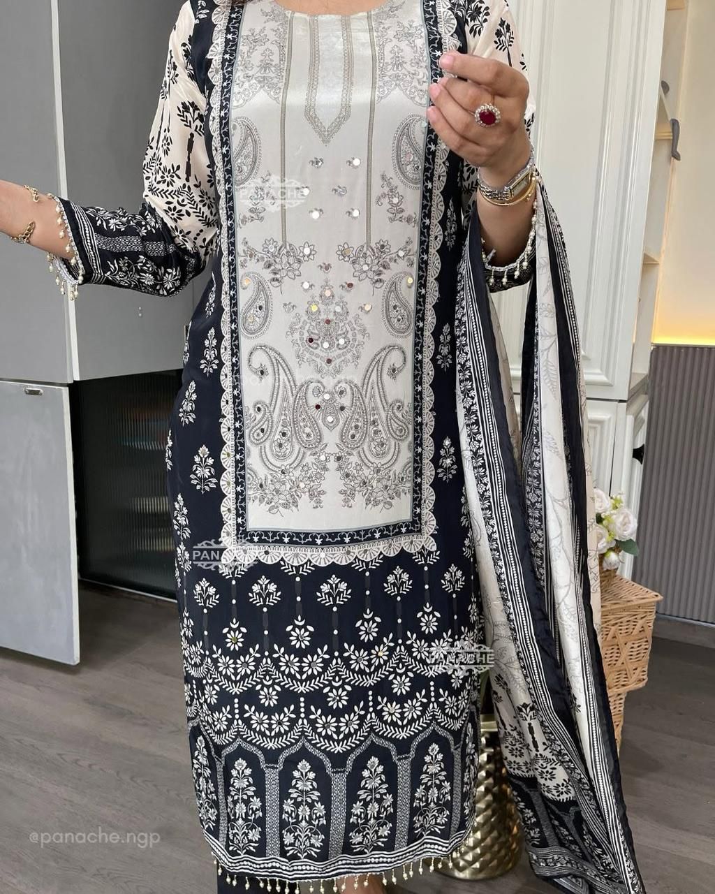 DESIGNER WEAR TRENDING  TOP WITH PRINTED WORK WITH DIAMOND WORK WITH PANTS AND DUPATTA
