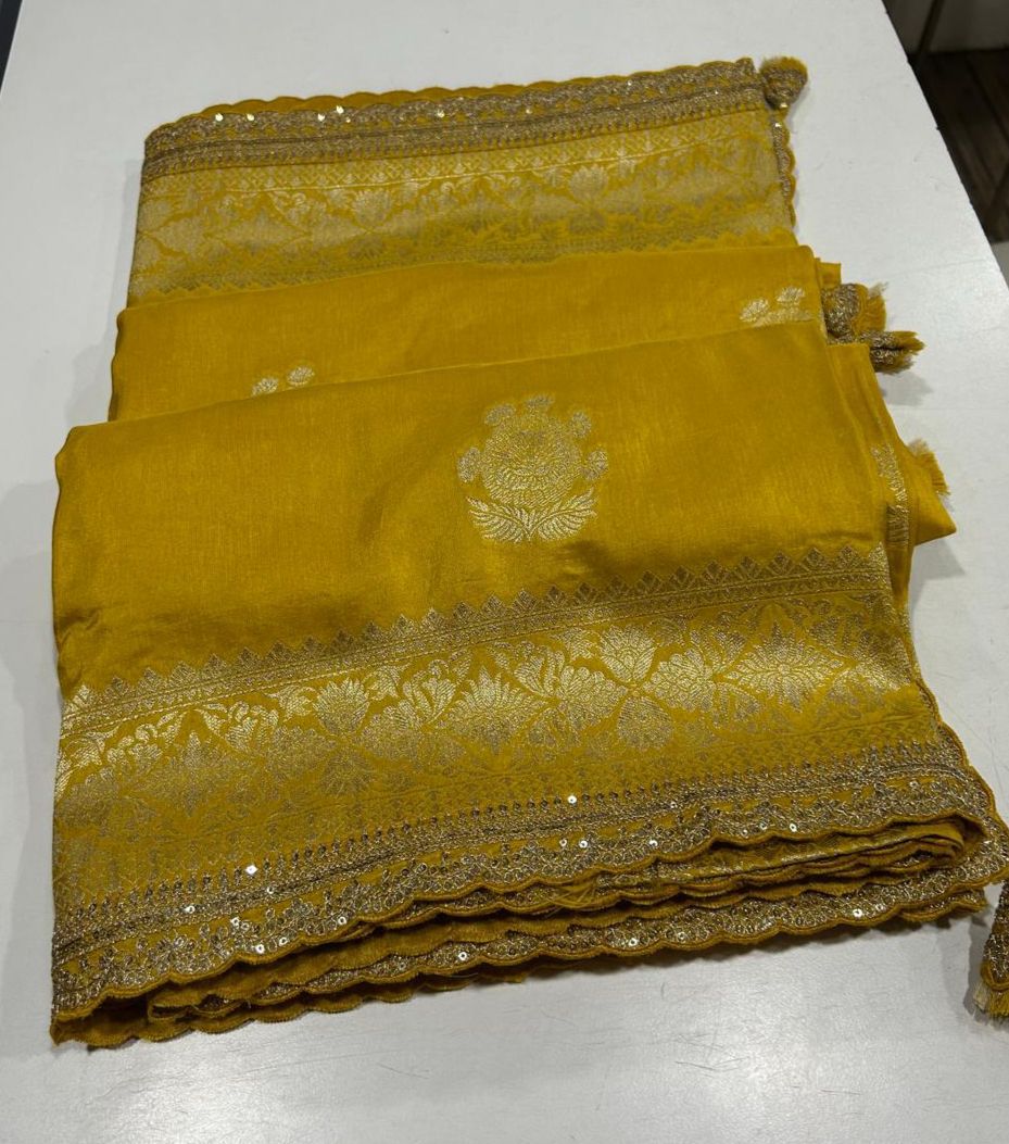 Russian Cotton Silk Weaving Saree Jari Elegant Weaving Rich Pallu With Embroidery Work Border