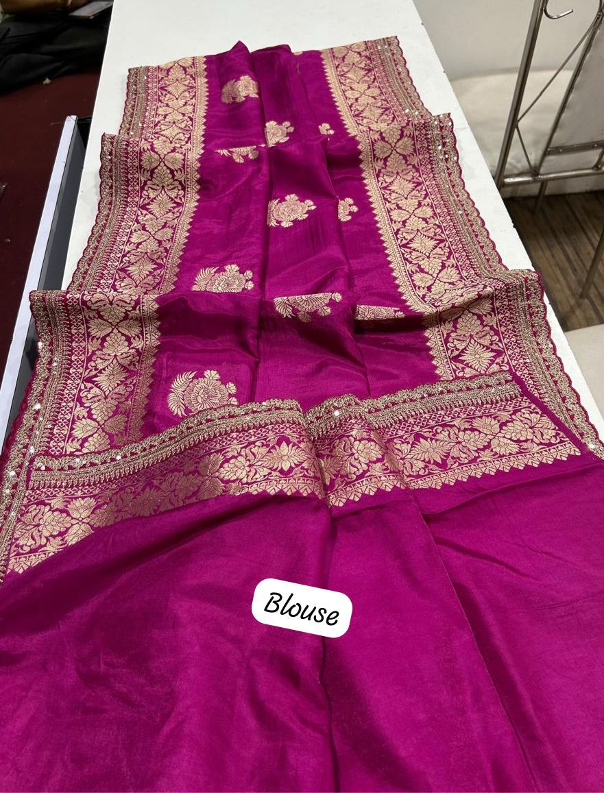 Russian Cotton Silk Weaving Saree Jari Elegant Weaving Rich Pallu With Embroidery Work Border