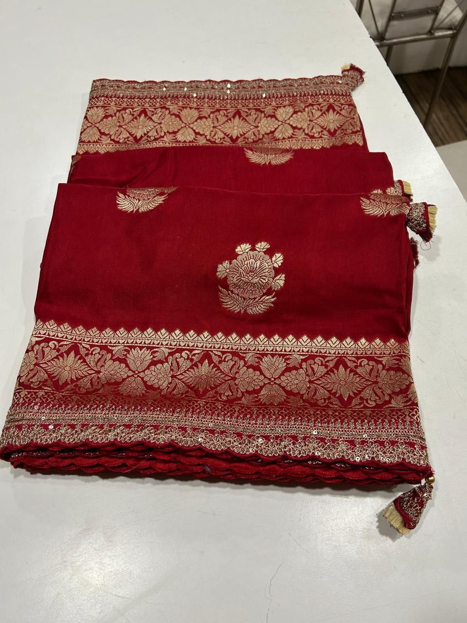 Russian Cotton Silk Weaving Saree Jari Elegant Weaving Rich Pallu With Embroidery Work Border