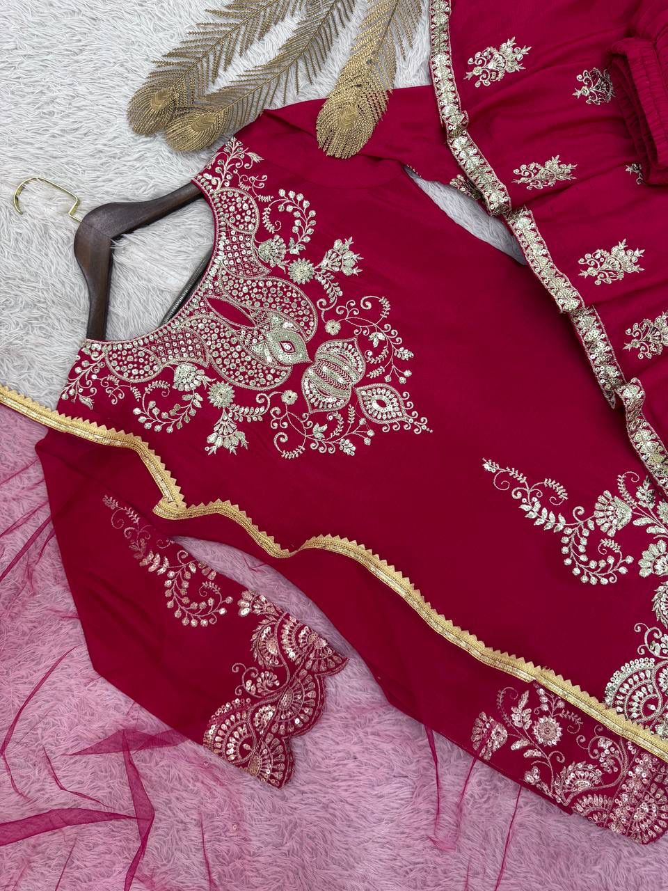 NEW READY TO WEAR COLLECTION 3 PIECE FANCY KURTI WITH BEAUTIFUL FLAIRED PLAZZO AND DUPATTA