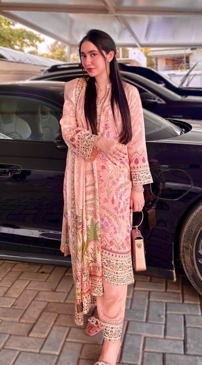 NEW READY TO WEAR COLLECTION FANCY PRINTED KURTI WITH BEAUTIFUL BOTTOM AND ATTRACTIVE DUPATTA 👗
