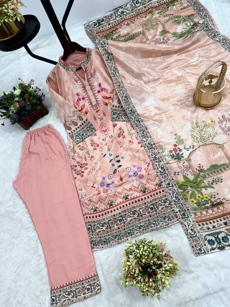 NEW READY TO WEAR COLLECTION FANCY PRINTED KURTI WITH BEAUTIFUL BOTTOM AND ATTRACTIVE DUPATTA 👗