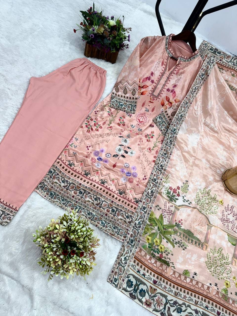 NEW READY TO WEAR COLLECTION FANCY PRINTED KURTI WITH BEAUTIFUL BOTTOM AND ATTRACTIVE DUPATTA 👗