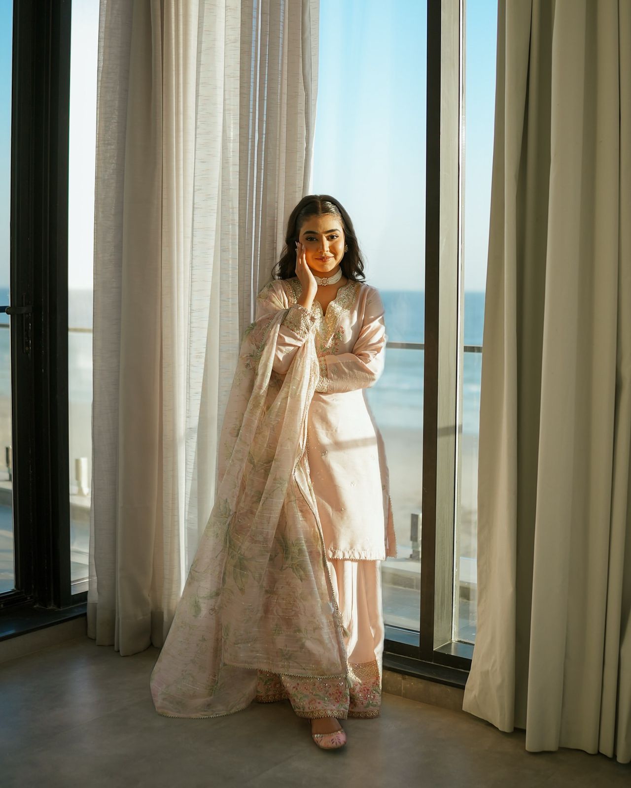 Pakistani-Style Palazzo Salwar Suit Đěsigner Party Wear Look Pure Natural Crepe Silk