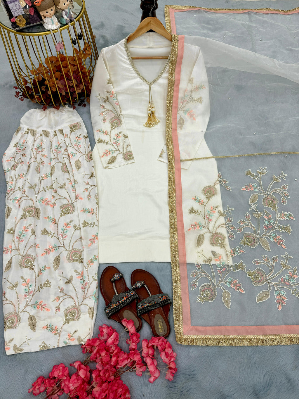 Đěsigner Party Wear Look Pur Glass Satin Top & Farsi Palazzo With Dupatta set