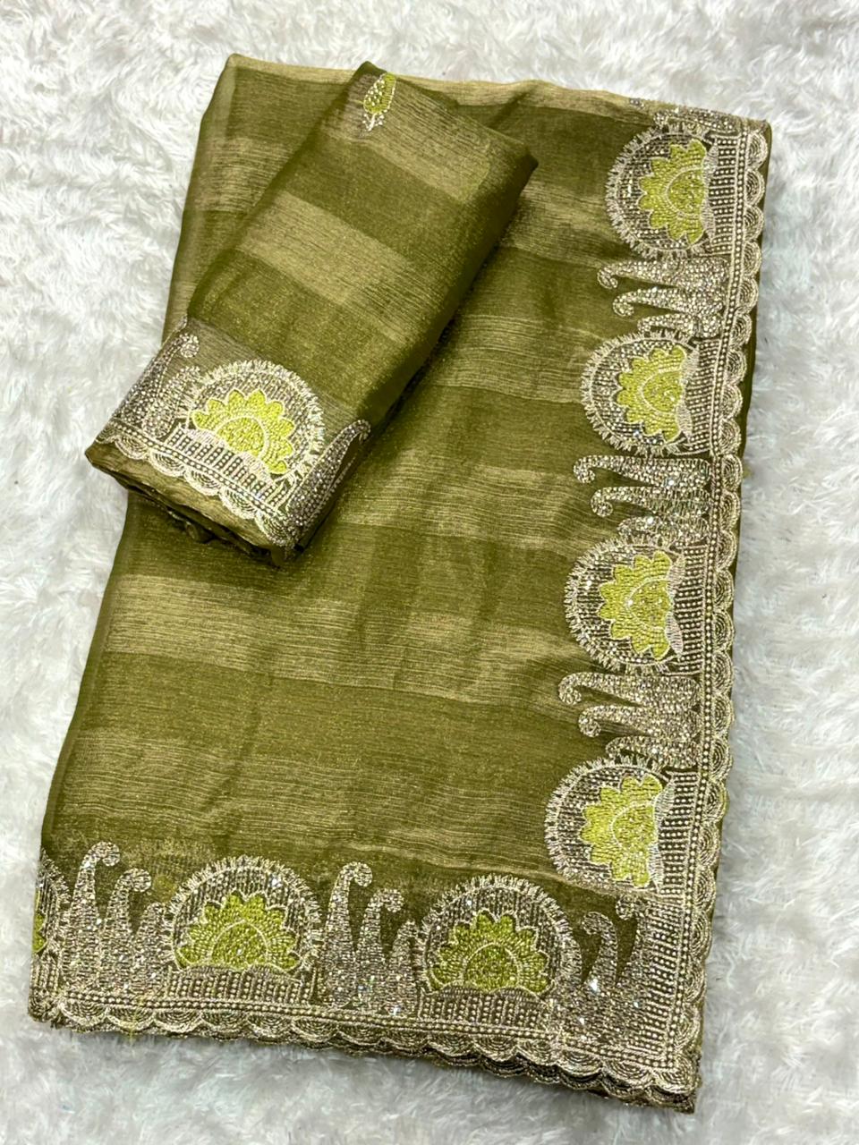 This fandy chiffon saree,
