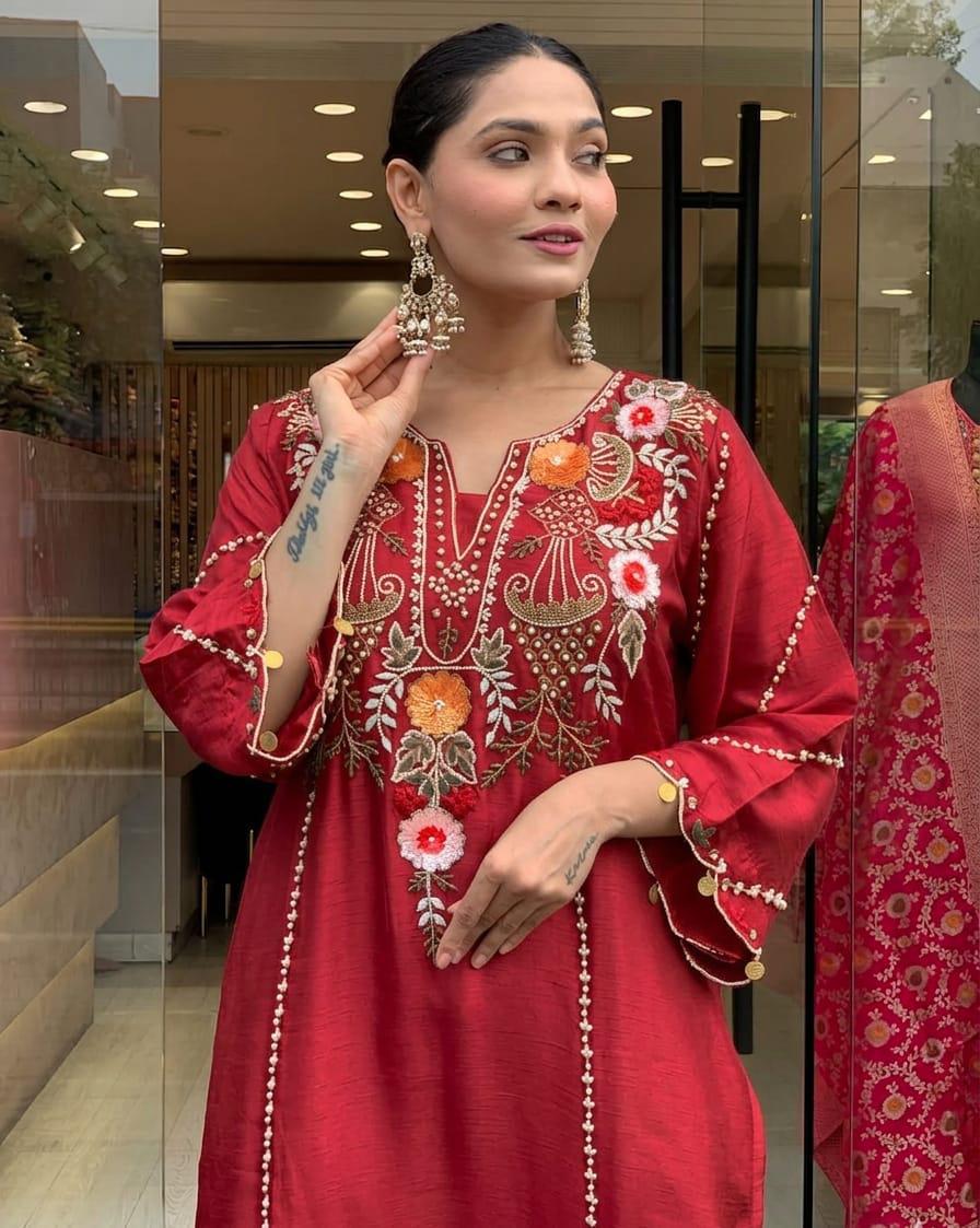 WOMEN'S PURE VISCOSE CHANDERI SILK KURTA SETS