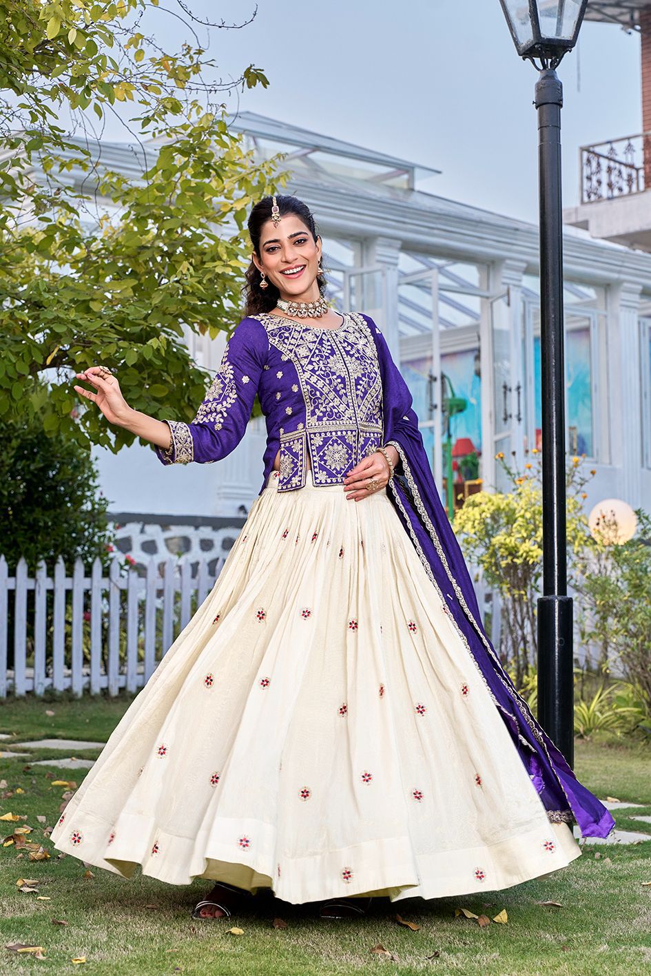 Pure Tissue Silk Embroidered Lehenga Choli Set