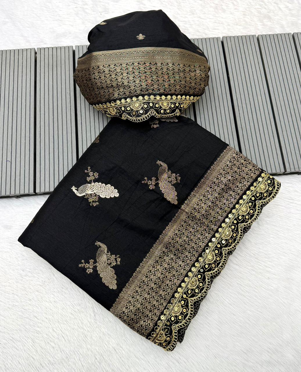 kanchi borders meets the tradition saree