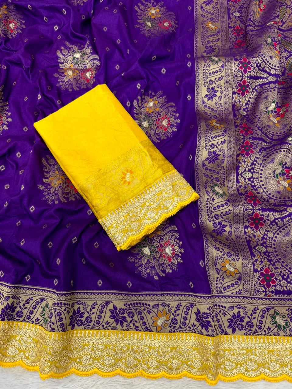 thread work border in full saree