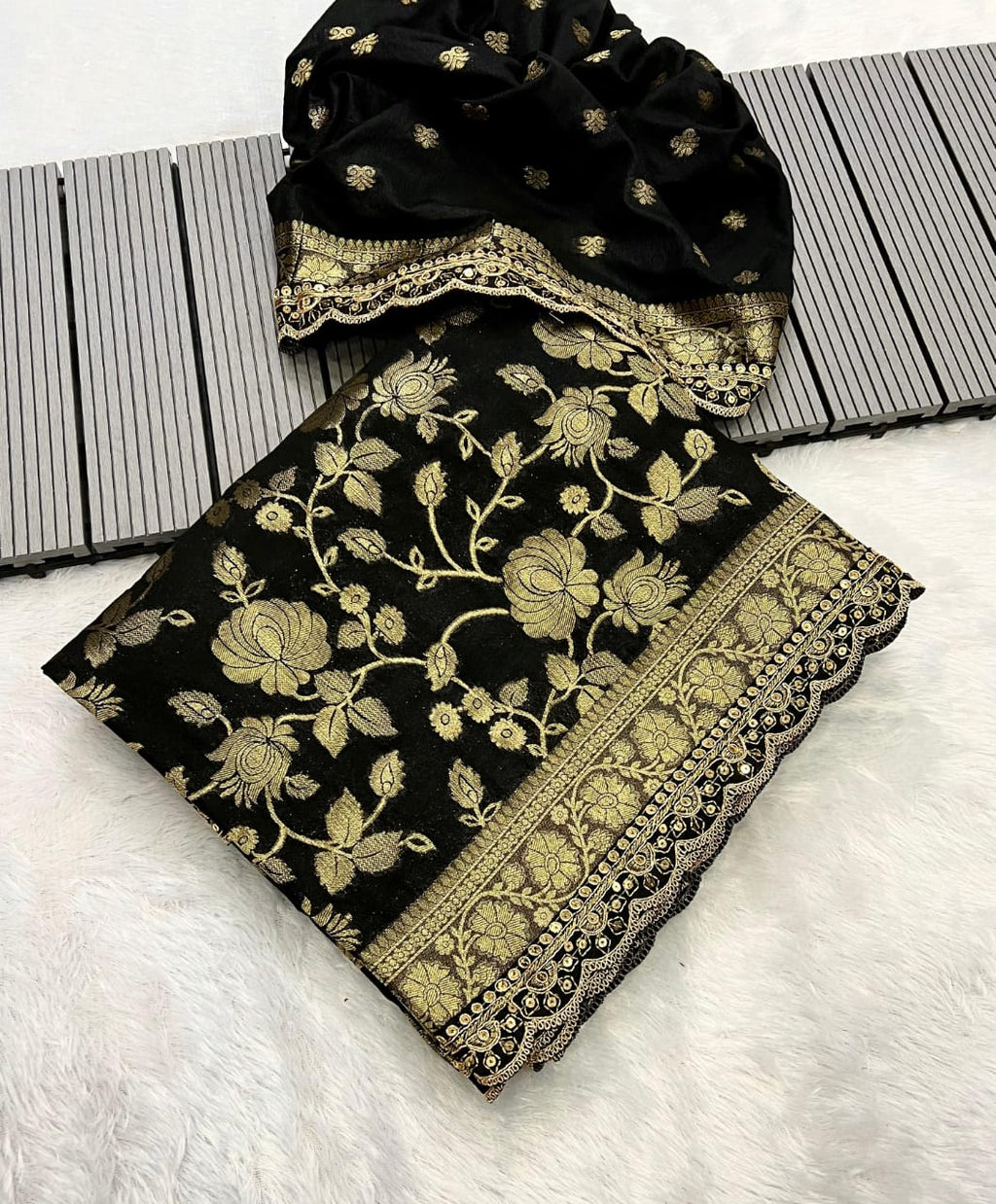kanchi borders meets the tradition saree