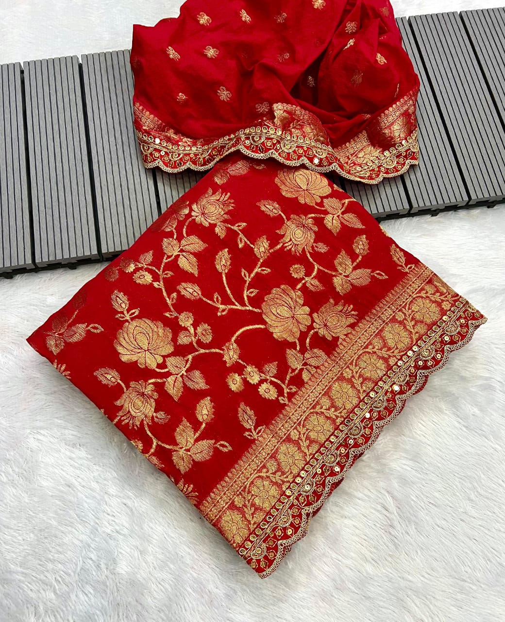 kanchi borders meets the tradition saree