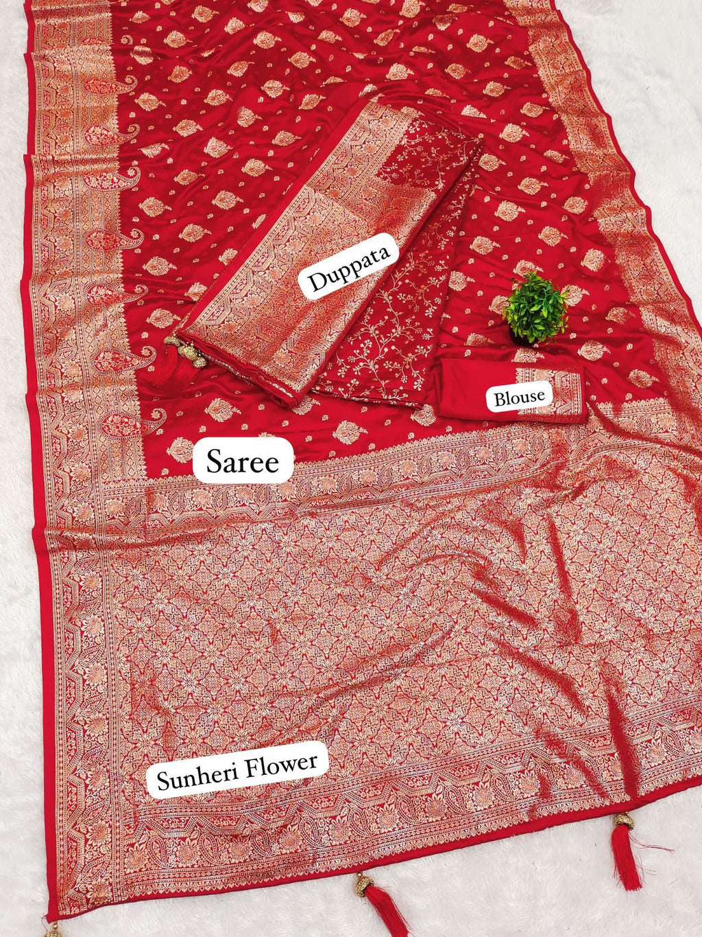 Sunheri Sarees❤️✨