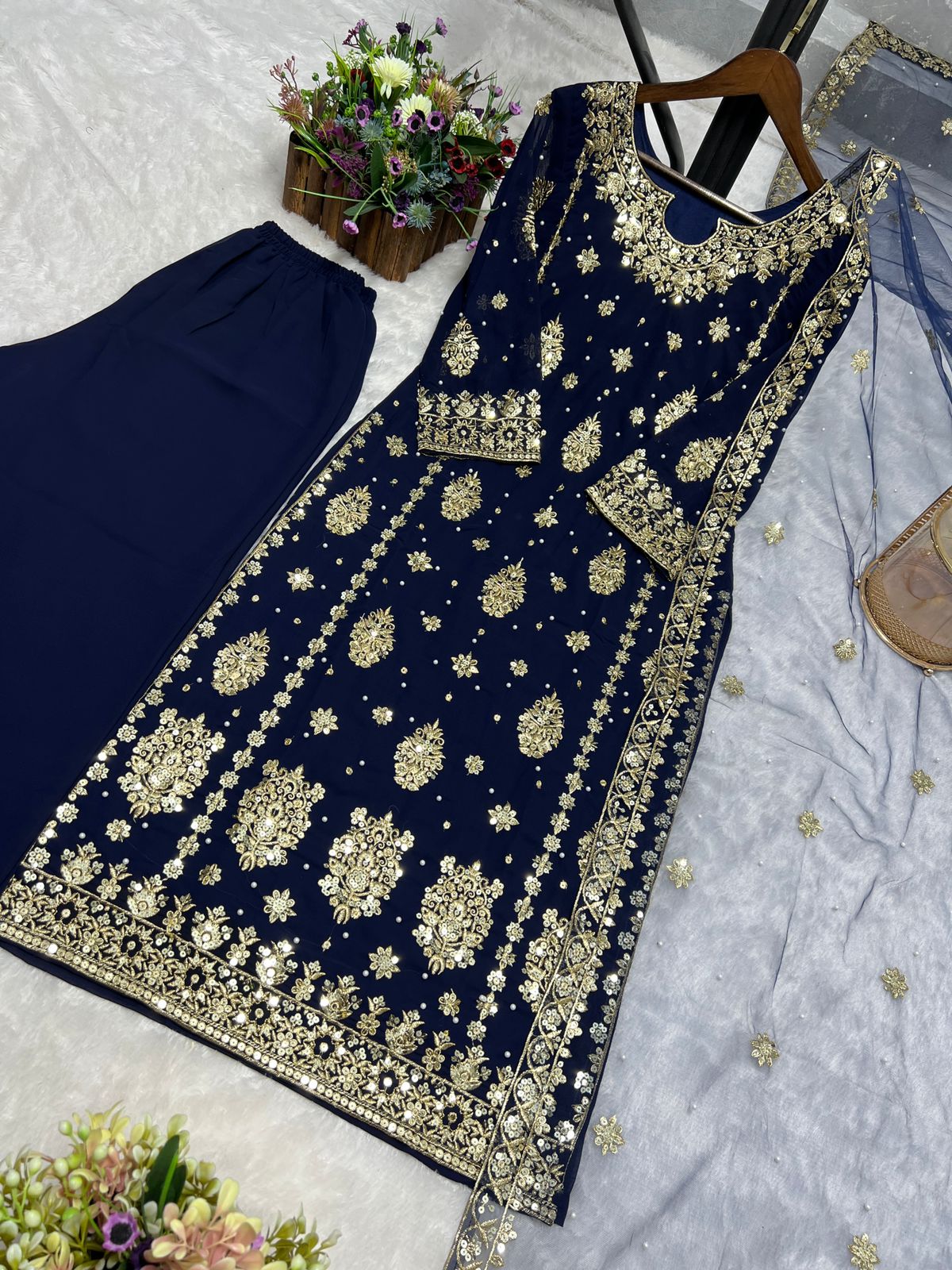 PRESENTING 3 PIECE STYLISH KURTI DUPATTA WITH BEAUTIFUL PLAZZO