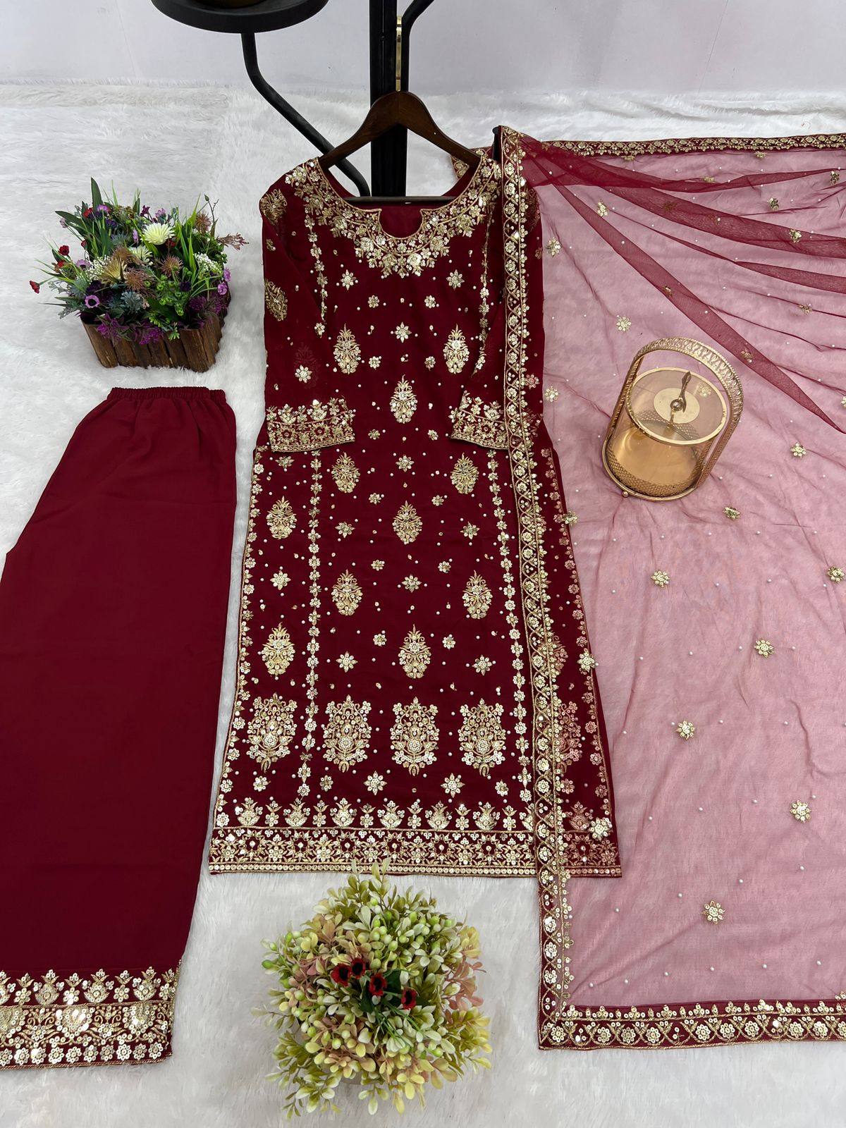 PRESENTING 3 PIECE STYLISH KURTI DUPATTA WITH BEAUTIFUL PLAZZO