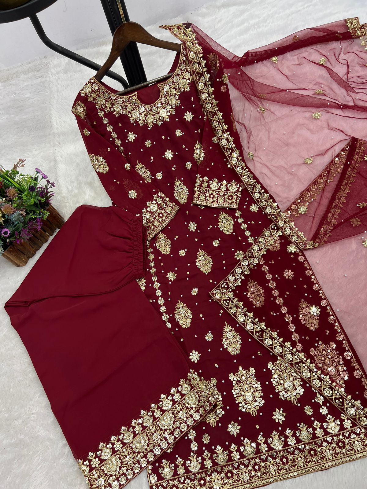 PRESENTING 3 PIECE STYLISH KURTI DUPATTA WITH BEAUTIFUL PLAZZO