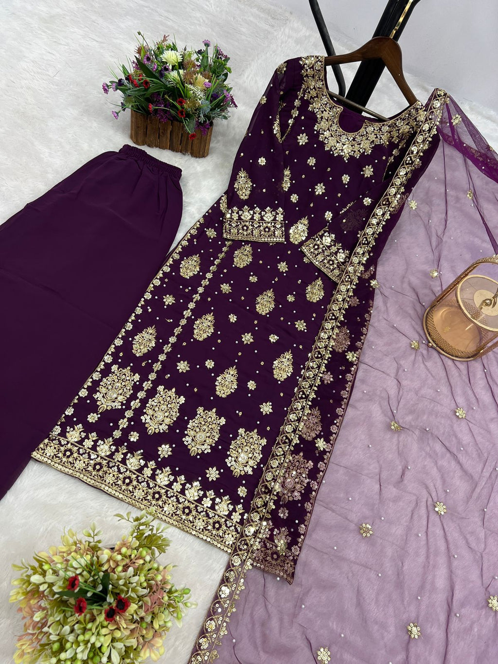 PRESENTING 3 PIECE STYLISH KURTI DUPATTA WITH BEAUTIFUL PLAZZO