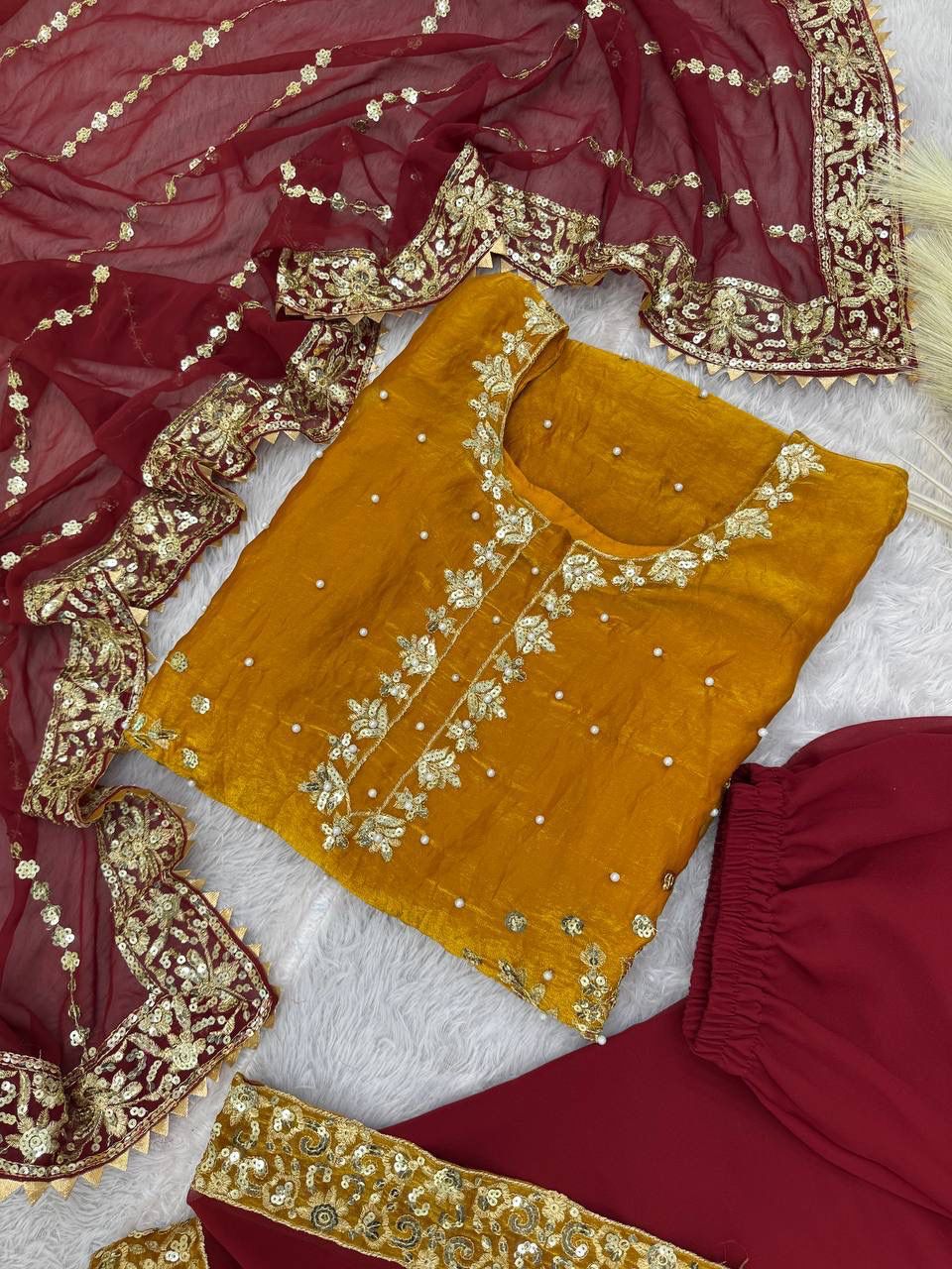 PRESERNTING NEW READY WEAR  SPACIAL FANCY DESIGN HEAVY EMBROIDERY AND SEQUENCE WORK TOP - PLAZZO WITH  DUPATTA ❤️