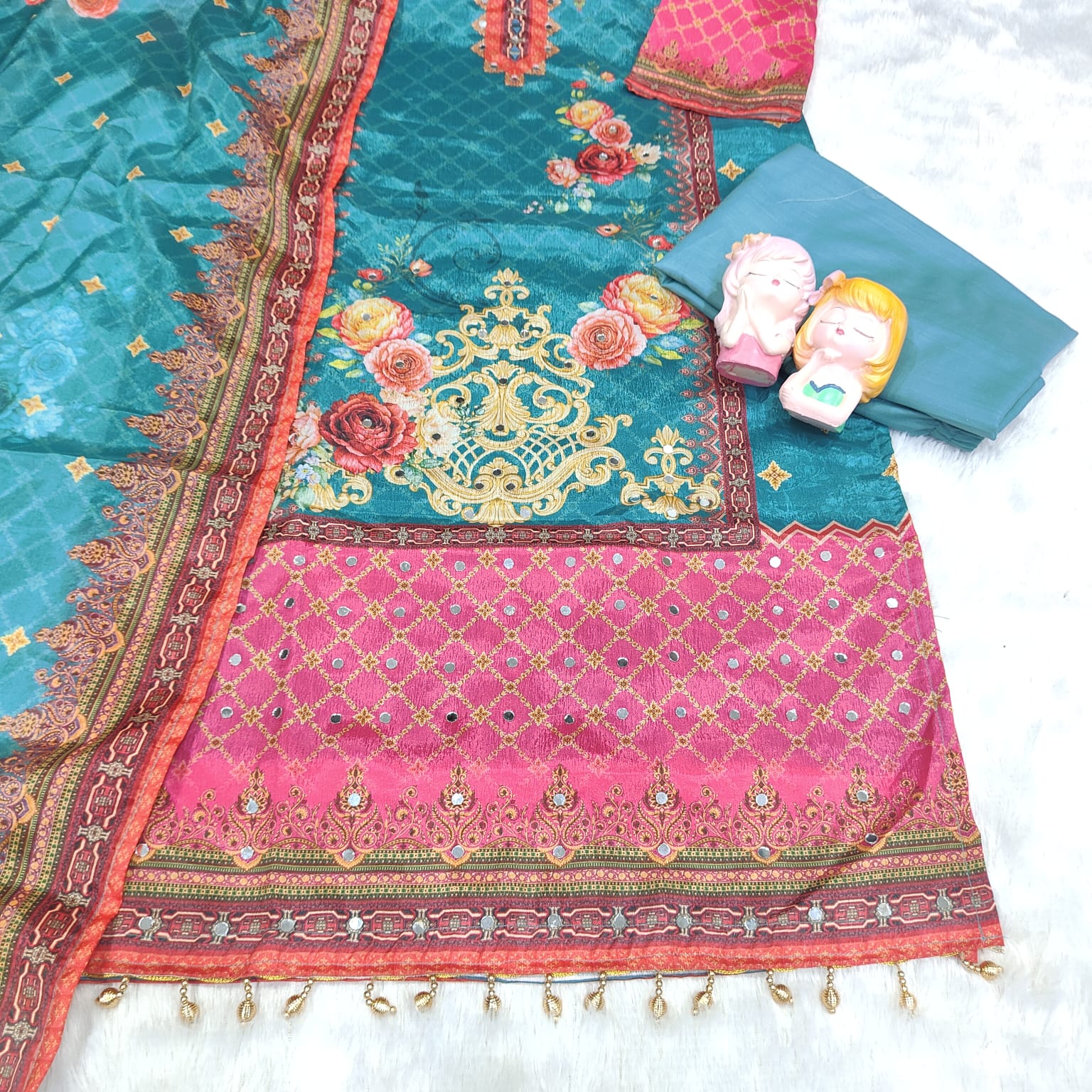 Premium Chinon febric Pakistani Floral print and embroidery mirror works 3-Piece Suit Set