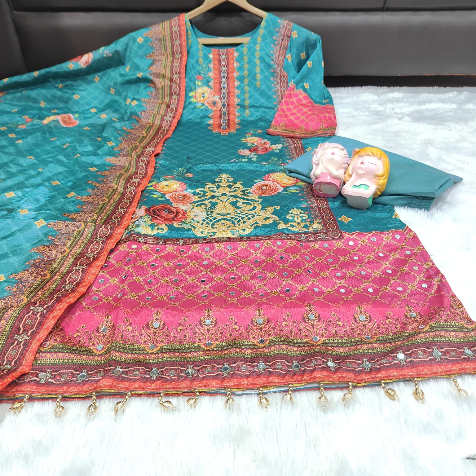 Premium Chinon febric Pakistani Floral print and embroidery mirror works 3-Piece Suit Set
