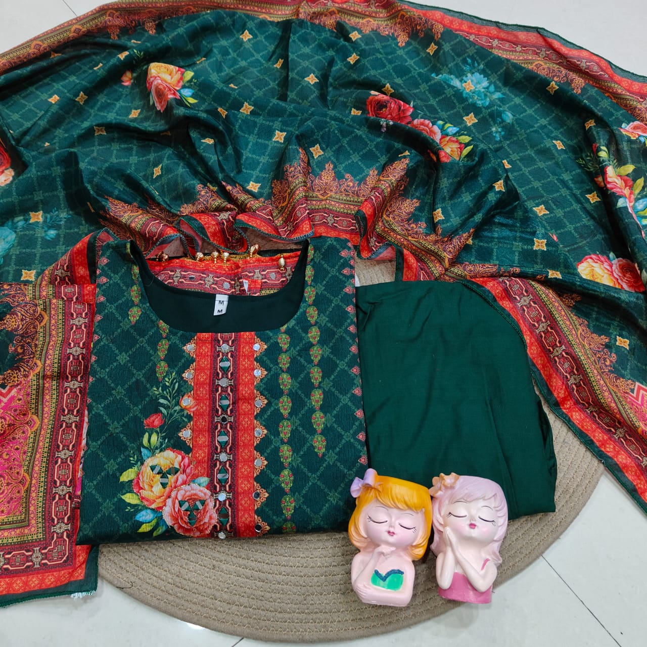 Premium Chinon febric Pakistani Floral print and embroidery mirror works 3-Piece Suit Set