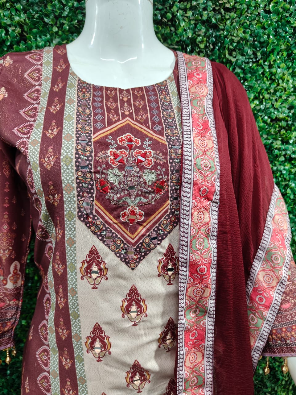 JAYPURI TRENDING  TOP WITH PRINTED WORK WITH MIROR WORK WITH PLAZZO AND DUPATTA