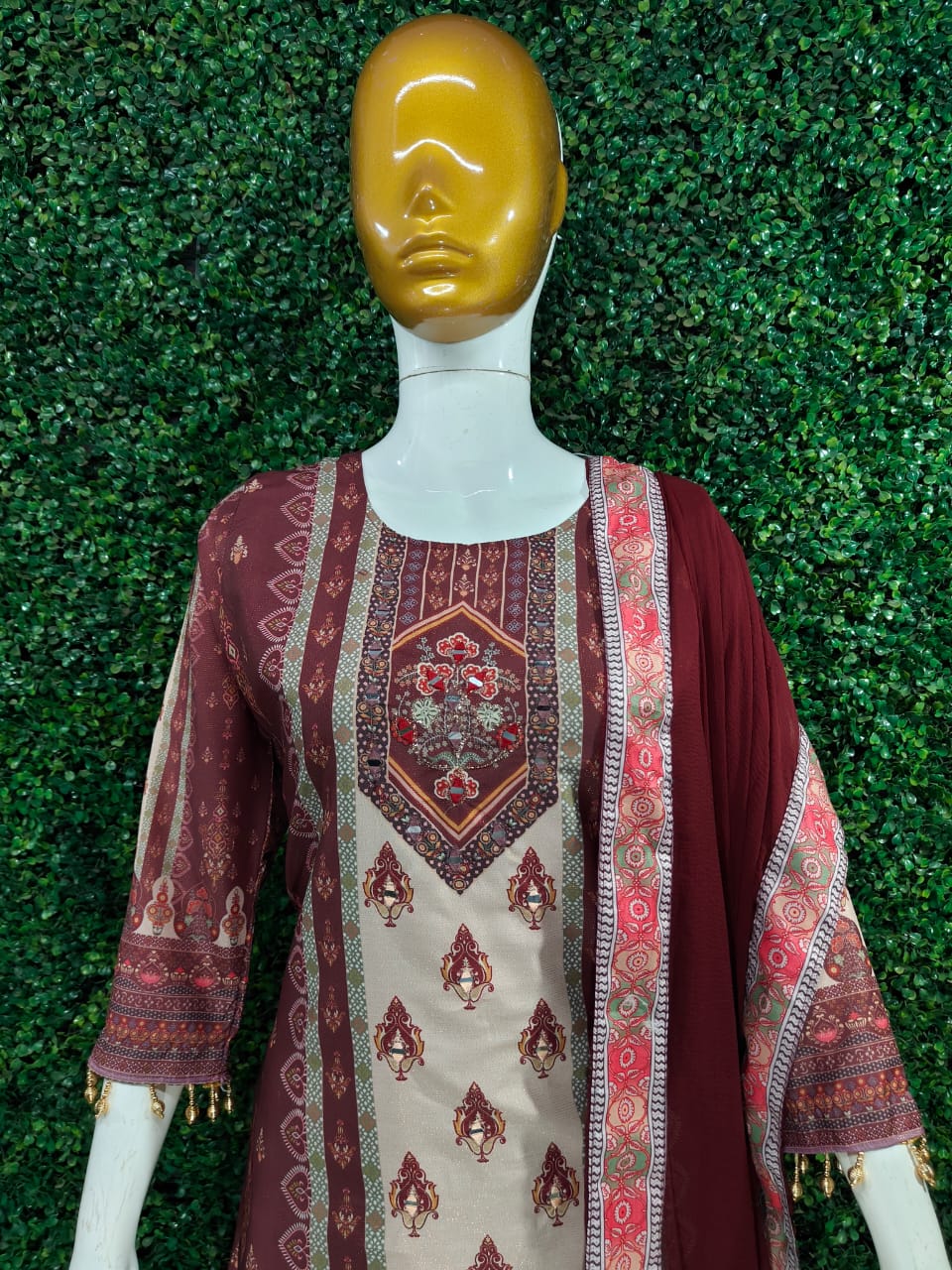 JAYPURI TRENDING  TOP WITH PRINTED WORK WITH MIROR WORK WITH PLAZZO AND DUPATTA