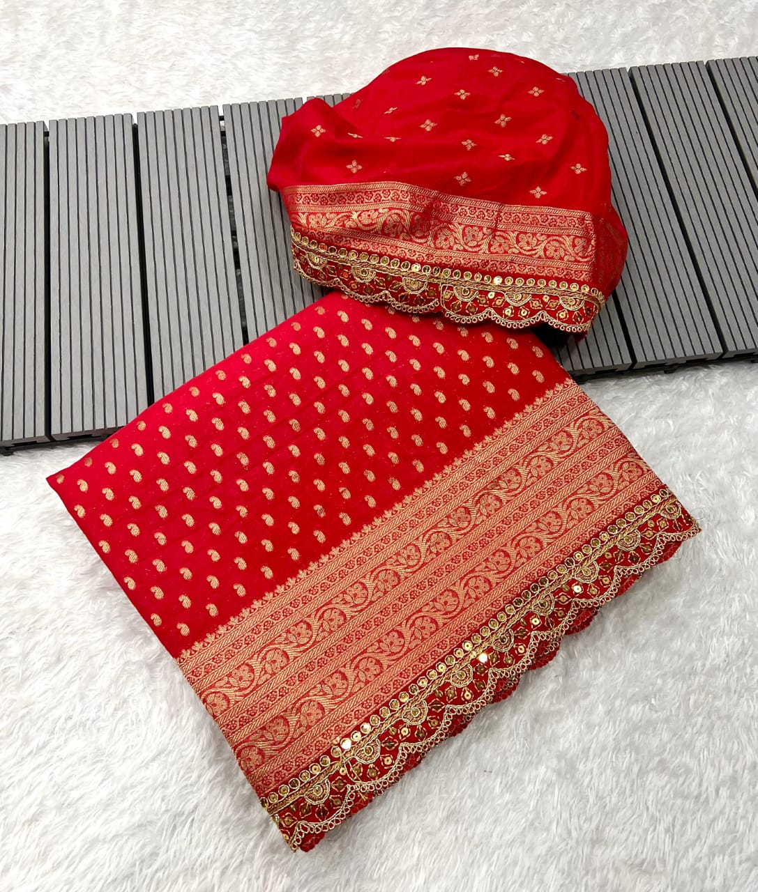 kanchi borders meets the tradition SARI