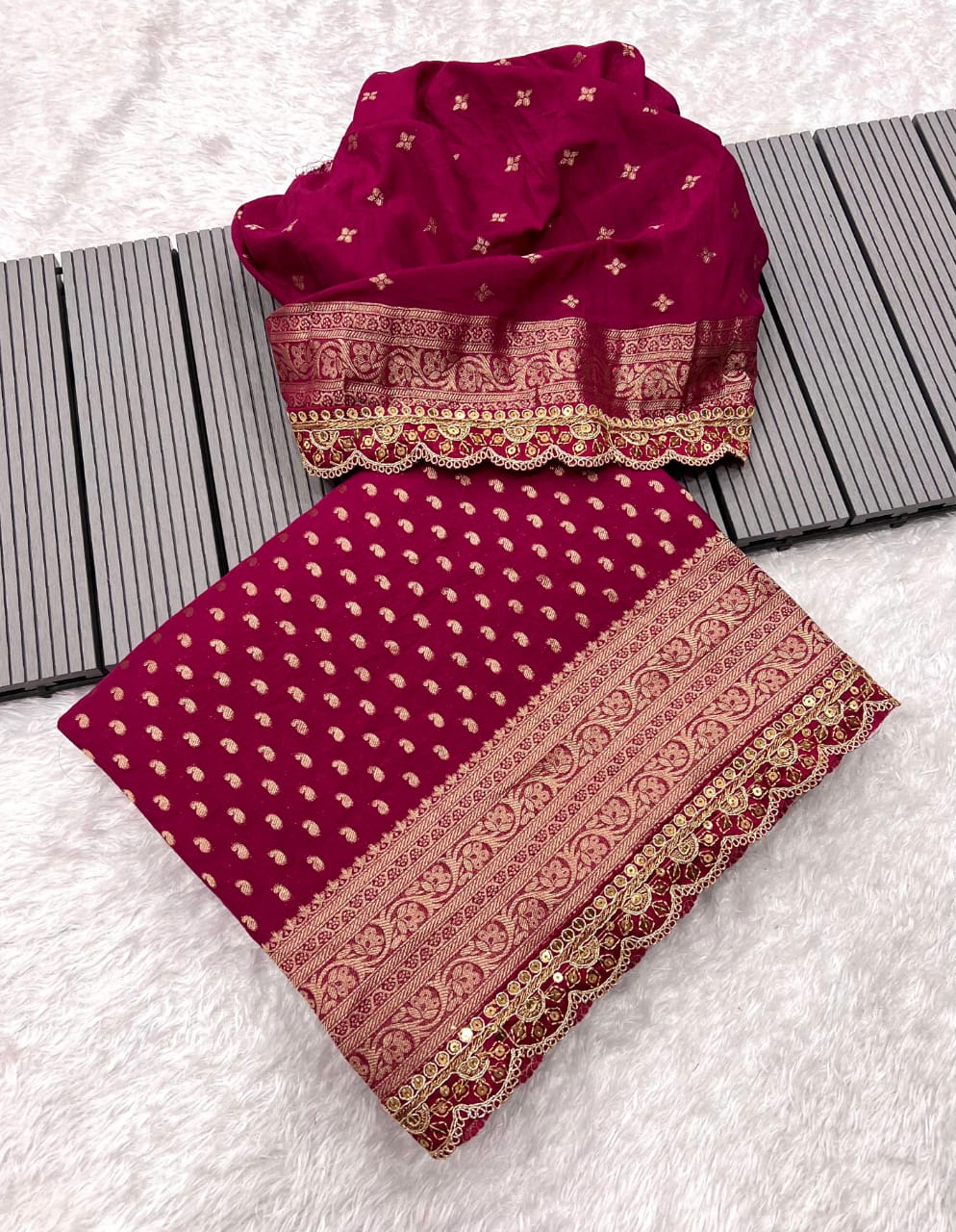 kanchi borders meets the tradition SARI