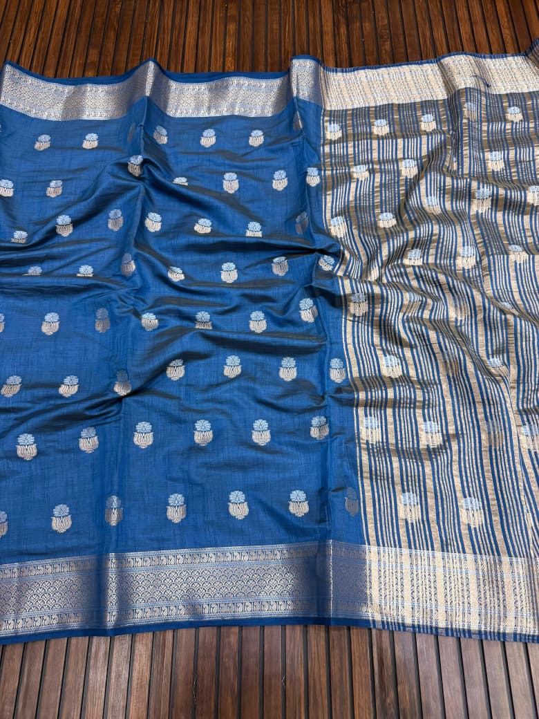 Pure Tuser Silk Jaqurad Weaving Lotus sari