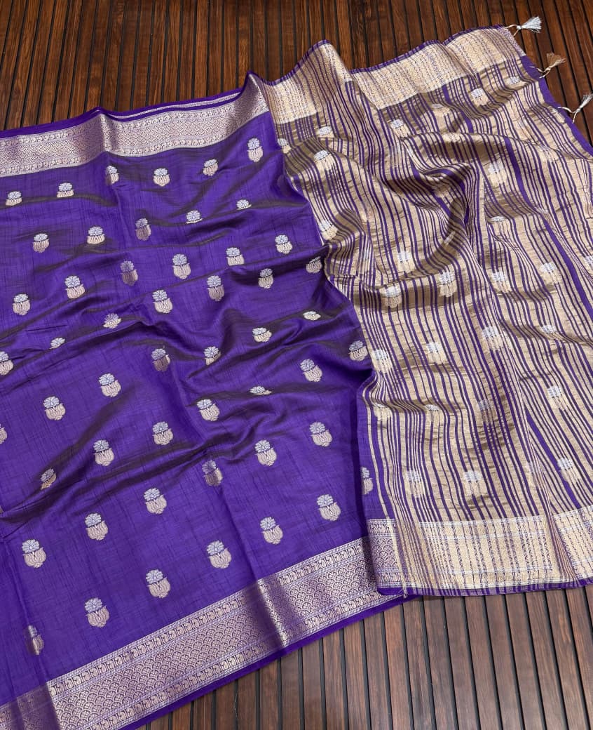 Pure Tuser Silk Jaqurad Weaving Lotus sari