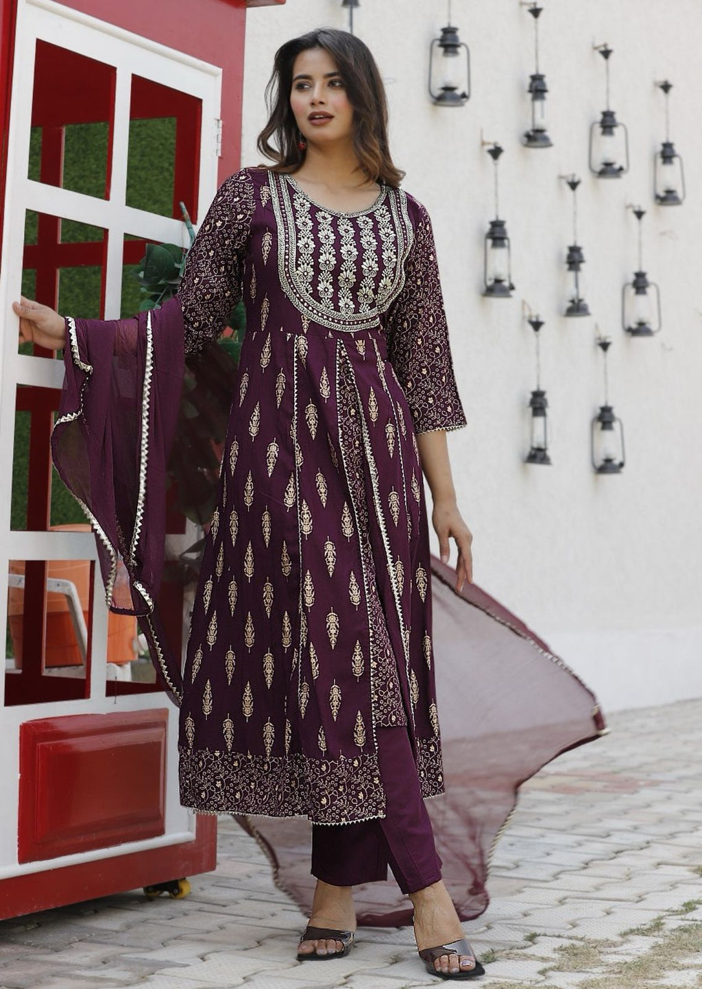 New Reyon beautiful suit set and duppta