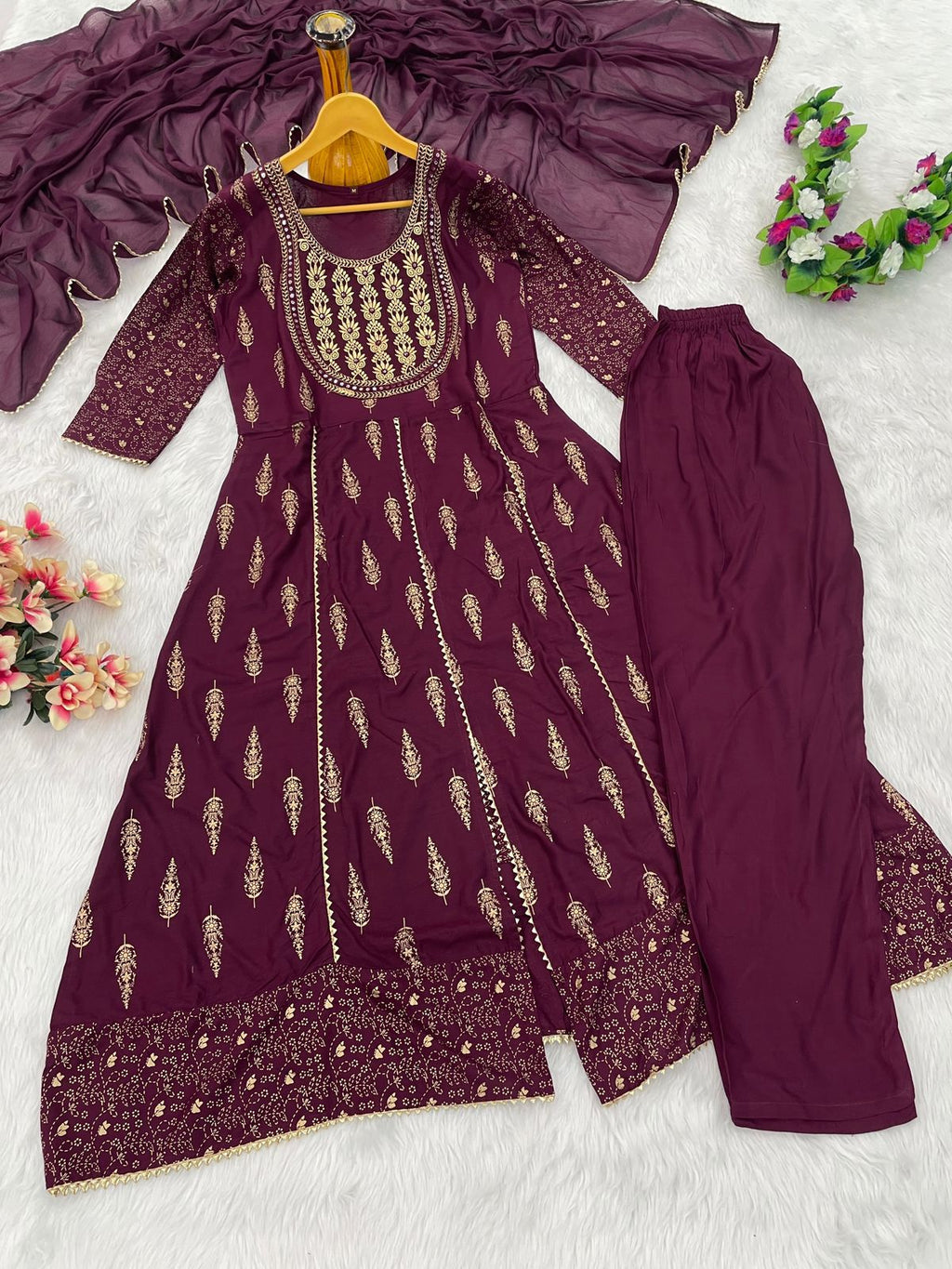New Reyon beautiful suit set and duppta