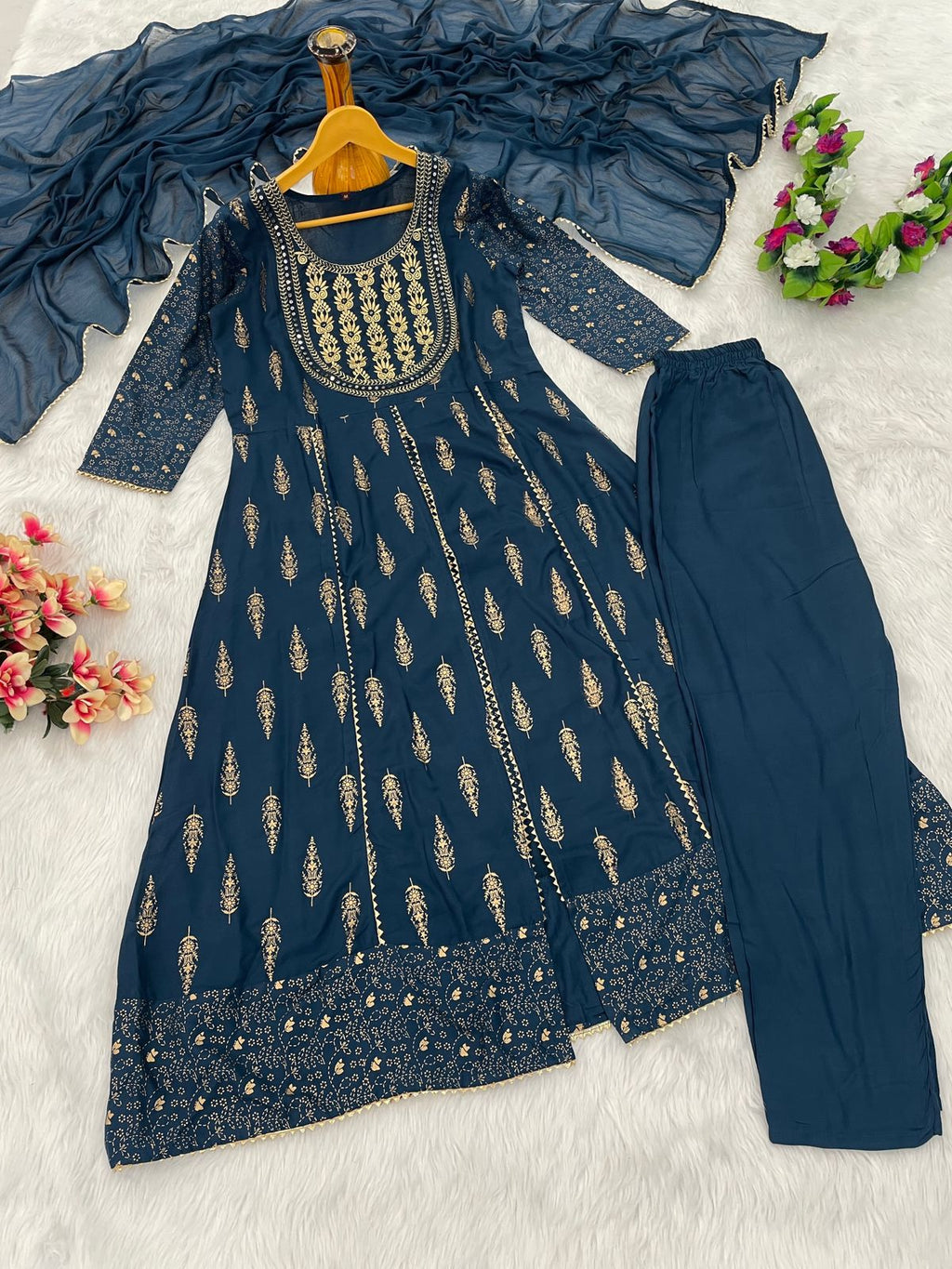 New Reyon beautiful suit set and duppta
