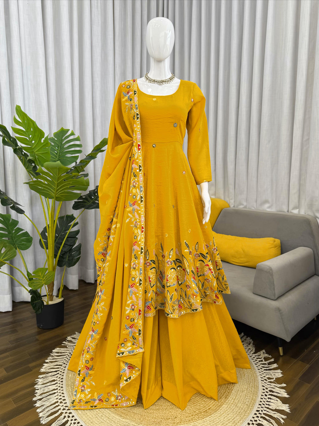 Premium Designer Anarkali With Plazoo Set – Elegant Ethnic Wear ✨