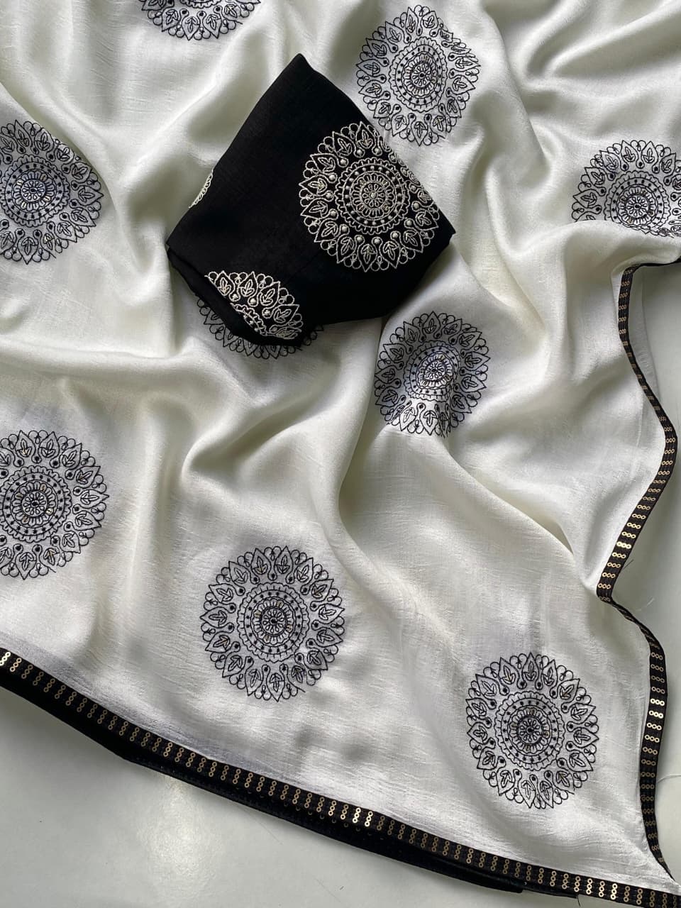 Pure crush fabric saree