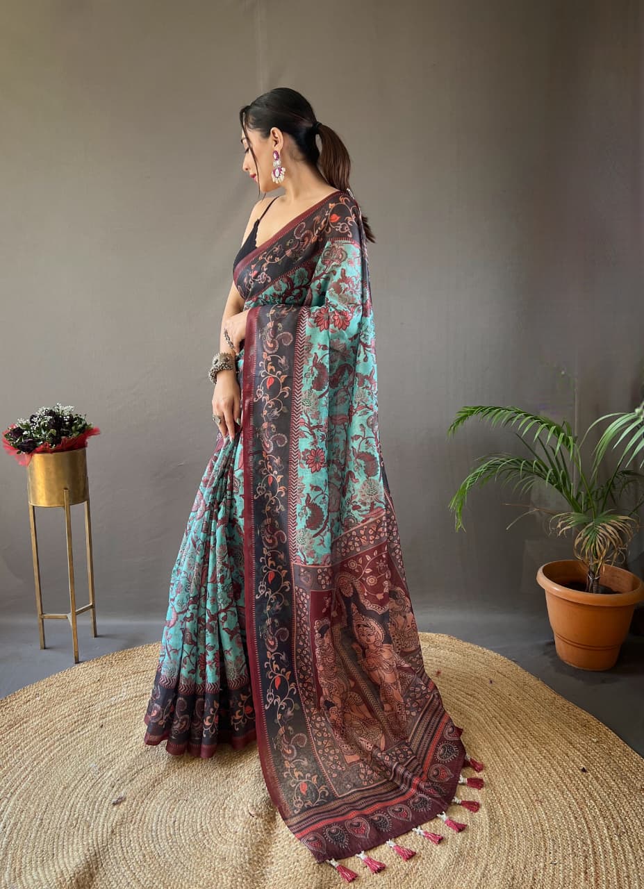 Beautiful pallu and border all over the saree