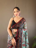 Beautiful pallu and border all over the saree