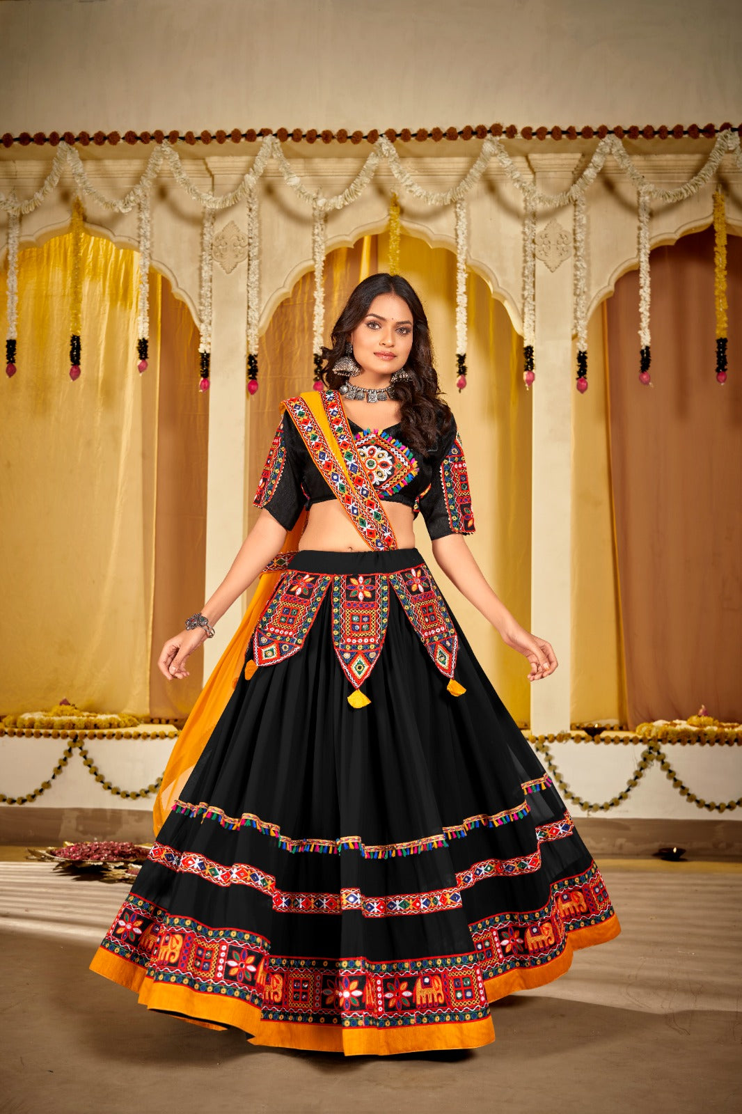 NAVRATRI CHANIYA CHOLI COLLECTION