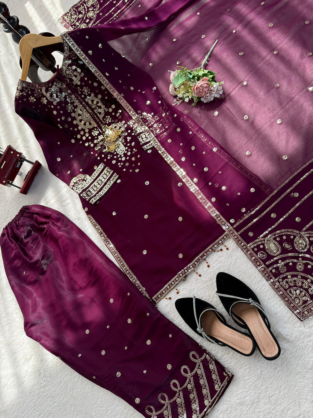 exclusive 3-piece Kurti set – crafted for comfort, stitched with grace