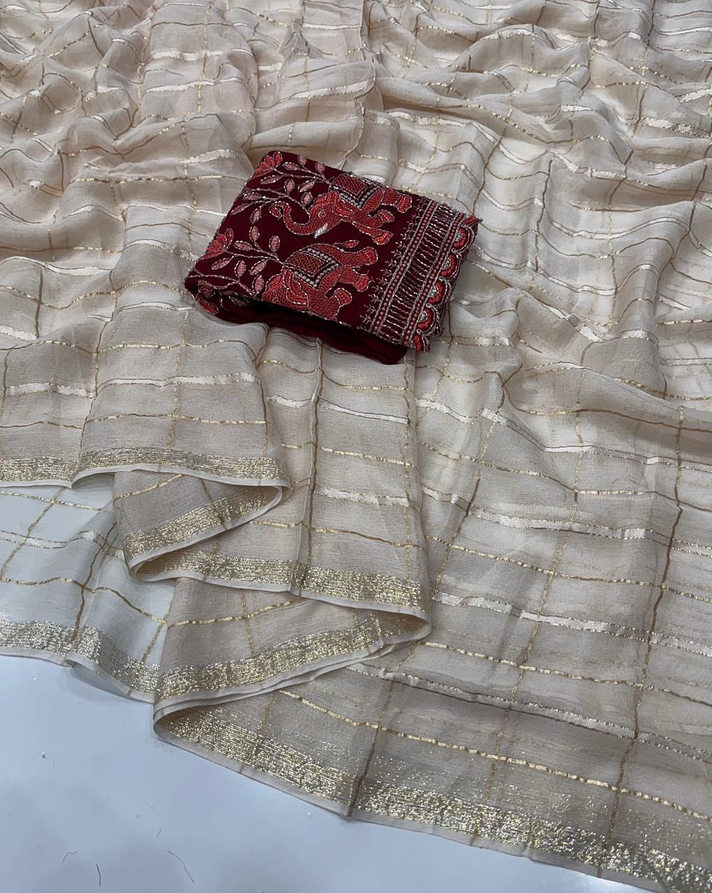 priyanka saree