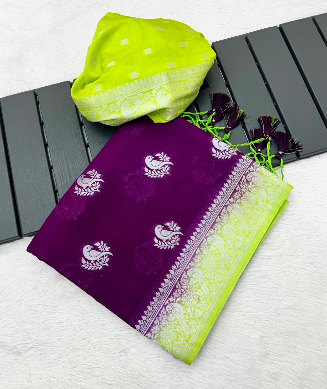 PURE KHADDI CREP GEORGETTE SAREE