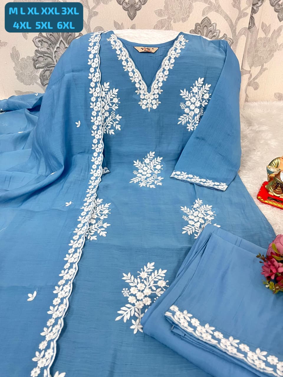 🌟 KIARA CHANDERI ELEGANCE 🌟