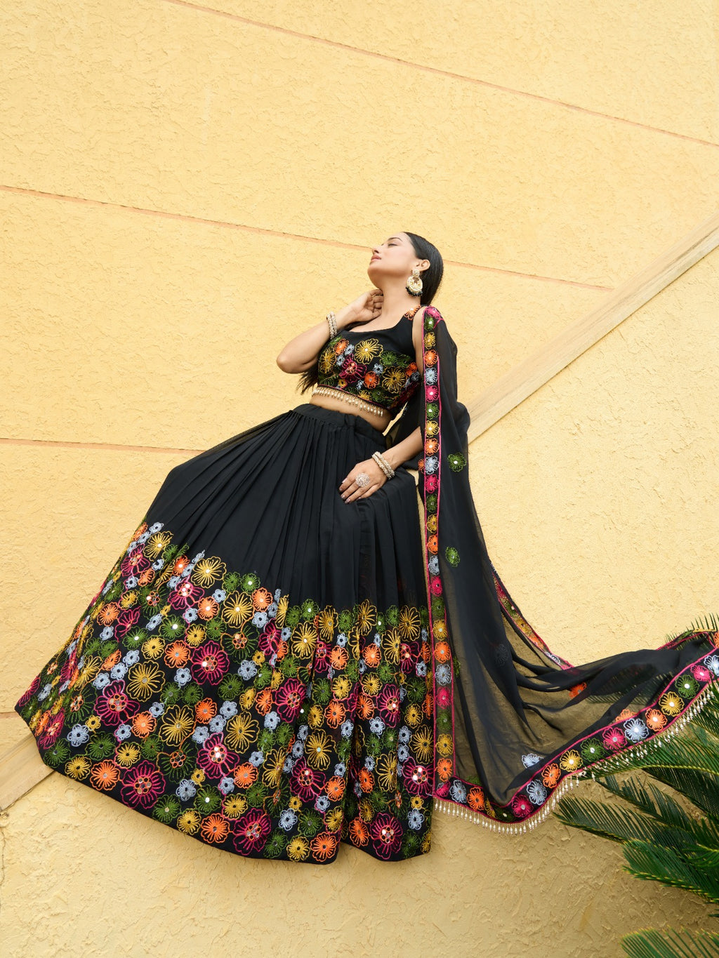 NAVRATRI CHANIYA CHOLI