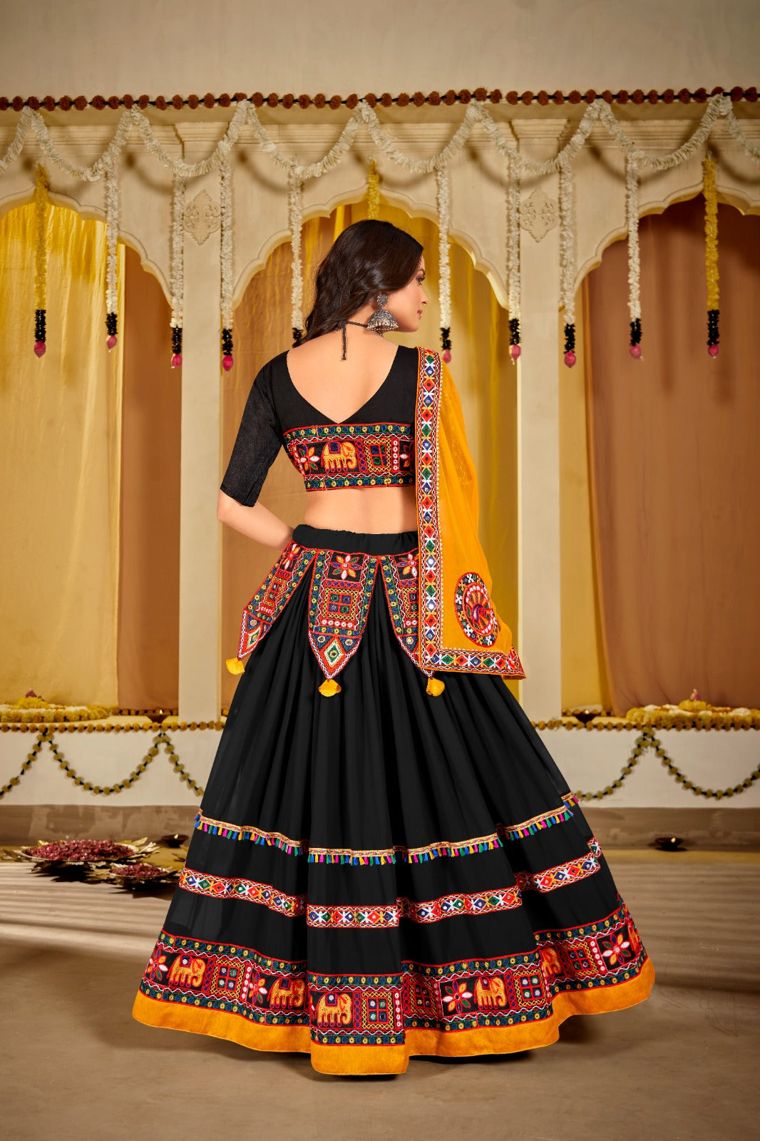 NAVRATRI CHANIYA CHOLI COLLECTION👗
