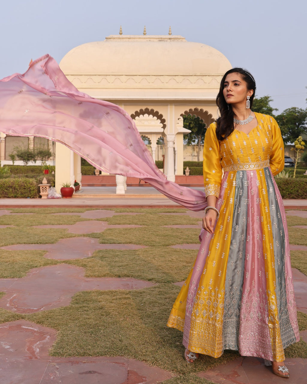 &nbsp;WEDDING WEAR ANARKALI gown👗