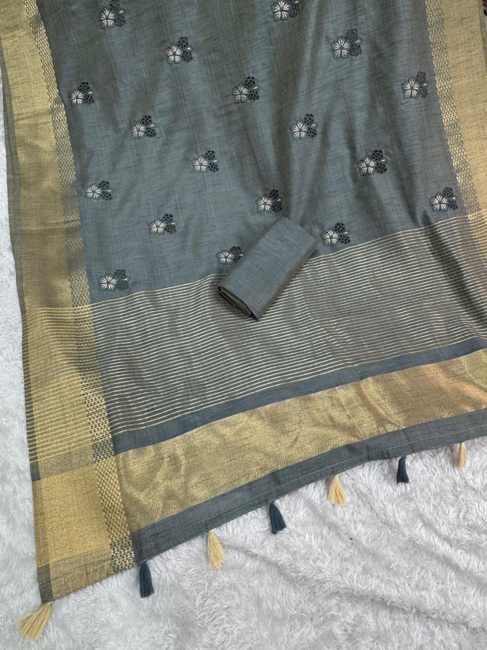 Buy Assam Silk Zari Jacquard Border With Zari Weaving Chit Pallu With Running Blouse