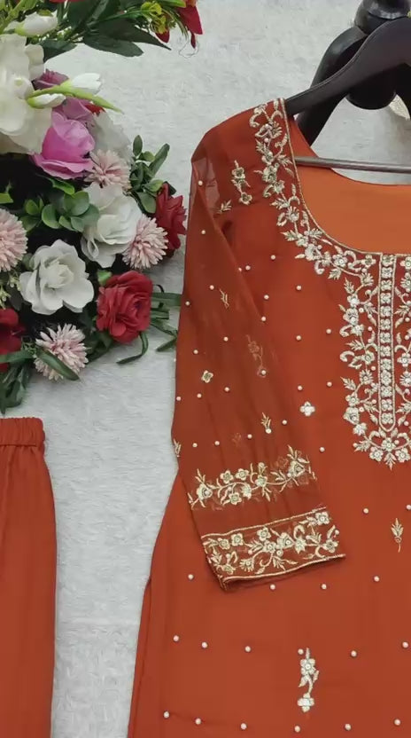 Design Trending *Top, Sarara & dupatta Reddy To Wear Look Design